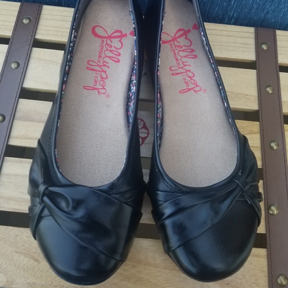 Black Flats
